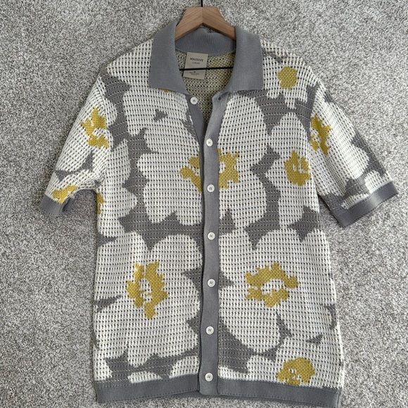 massive Luxury Other - Massive Luxury Edition Crochet Knitted Button Down Vacation‎ Travel Size Medium